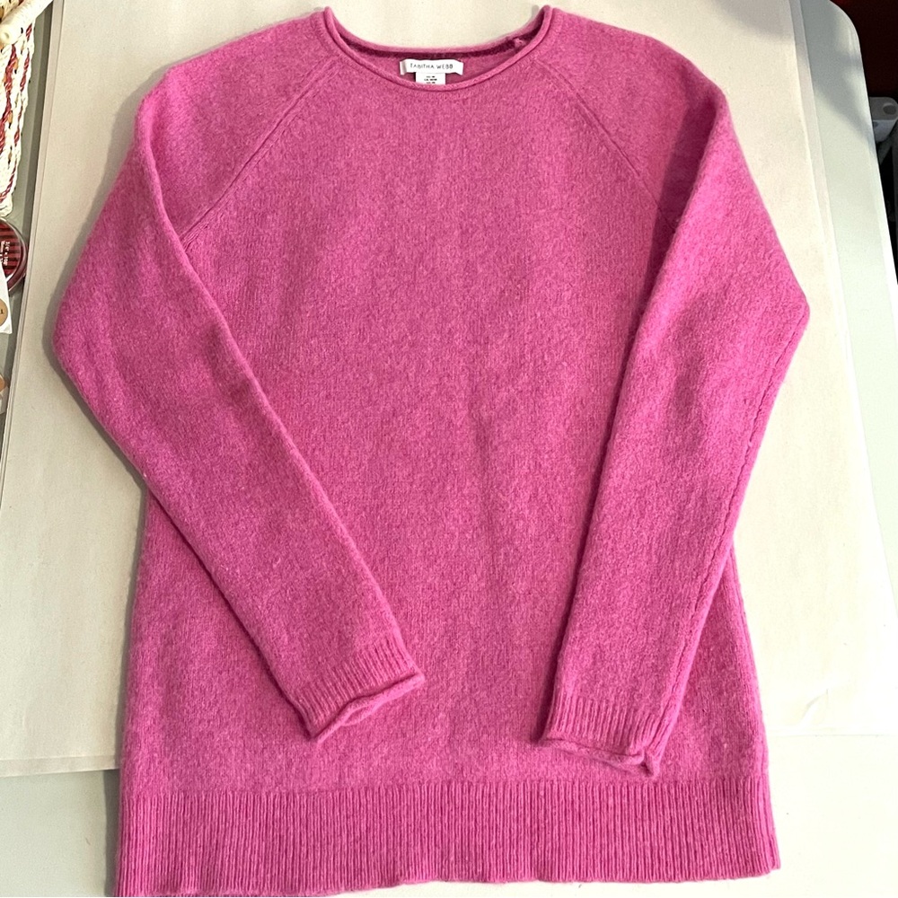 Tabitha Webb Women’s Pink Lambswool Crewneck Sweater